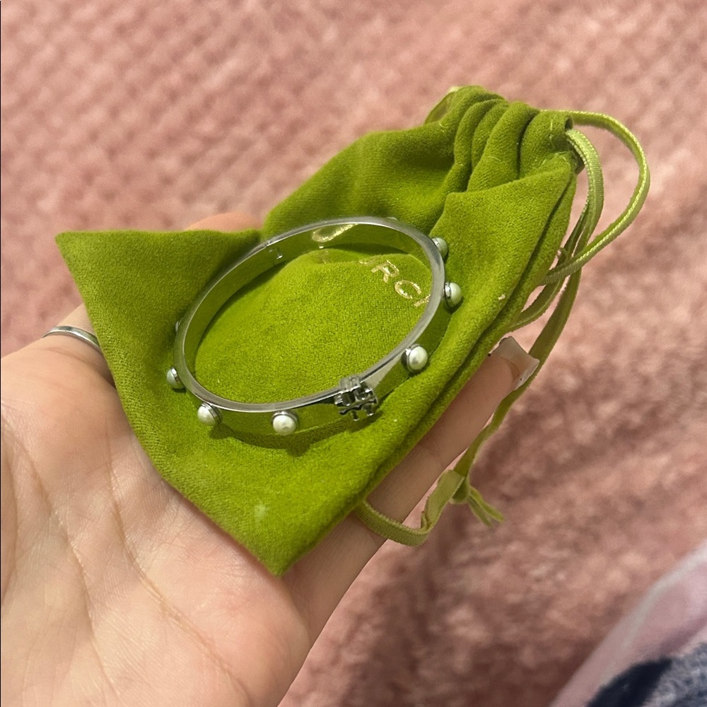 Pearl Accent Silver Bangle Bracelet - Unbranded